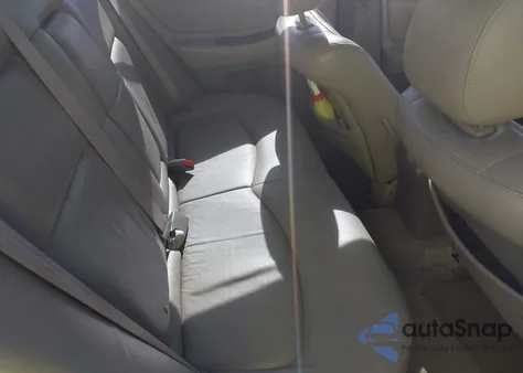 2001 Honda Accord 2.3 Ex from USA, damaged, VIN 1HGCG56671A113958